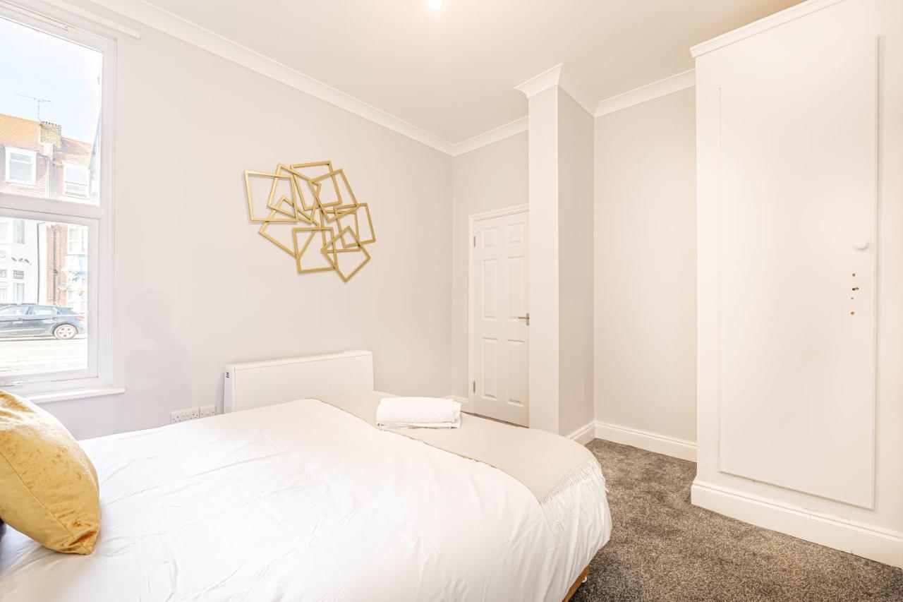 Luxury Apartments In Margate Centre Esterno foto